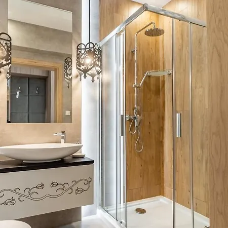 Jagiellonska Residence: Comfortable With Parking And Sauna Zakopane